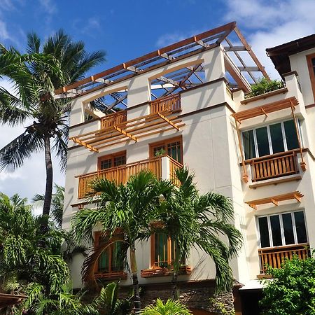 Boracay Beach Club Hotel Balabag  Exterior photo